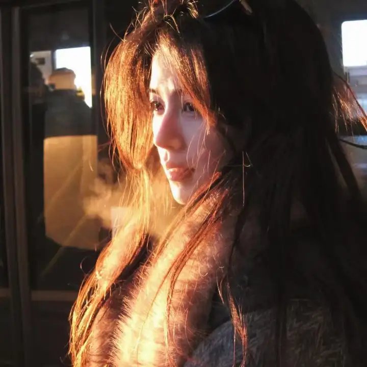 冬天的女子